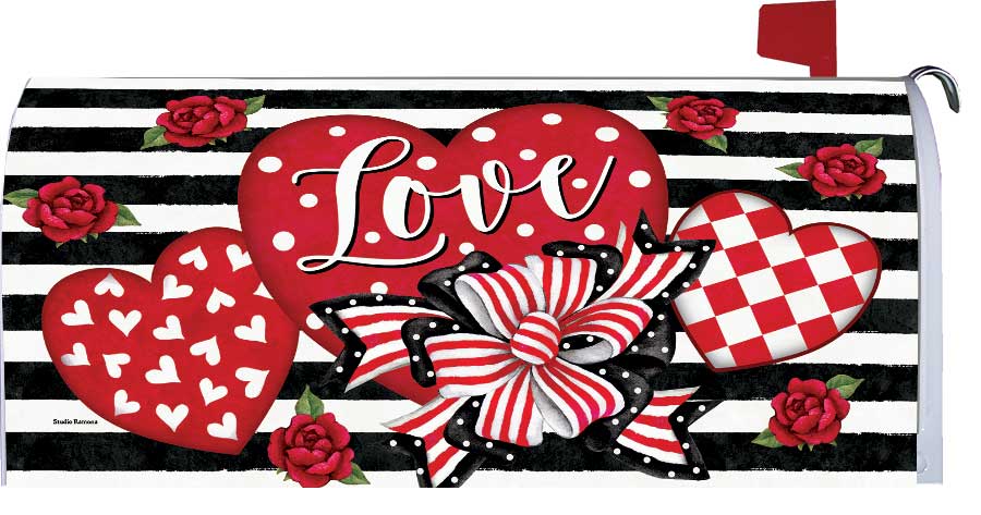 Hearts and Bows-LG Mailbox Makeover